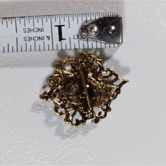 Vintage Gold Tone Metal Faux Pearl Pin Brooch Small - Picture 5 of 8